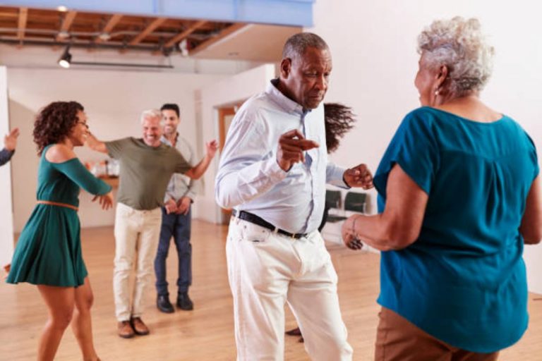 https://www.health4fitnessblog.com/top-5-hobbies-to-keep-you-mentally-and-physically-active-as-you-get-older/
