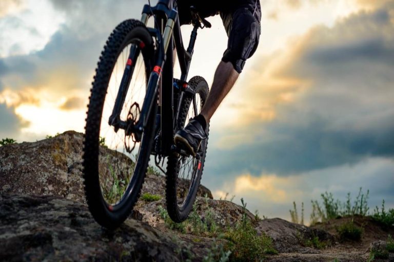 How to Ride on Rock Gardens: 5 Expert MTB Tips