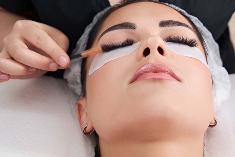New to Lash Extensions? Here Are 5 Things You Need to Know