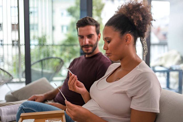 Legal vs. At Home Paternity Test: What’s The Difference?
