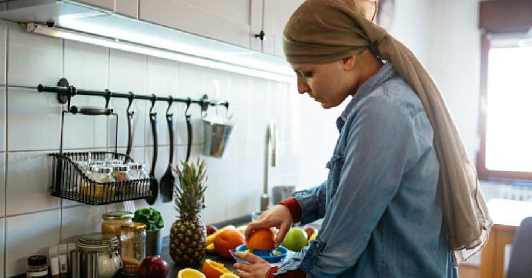 Essential Food Guide for the Cancer Patient’s Nutrition